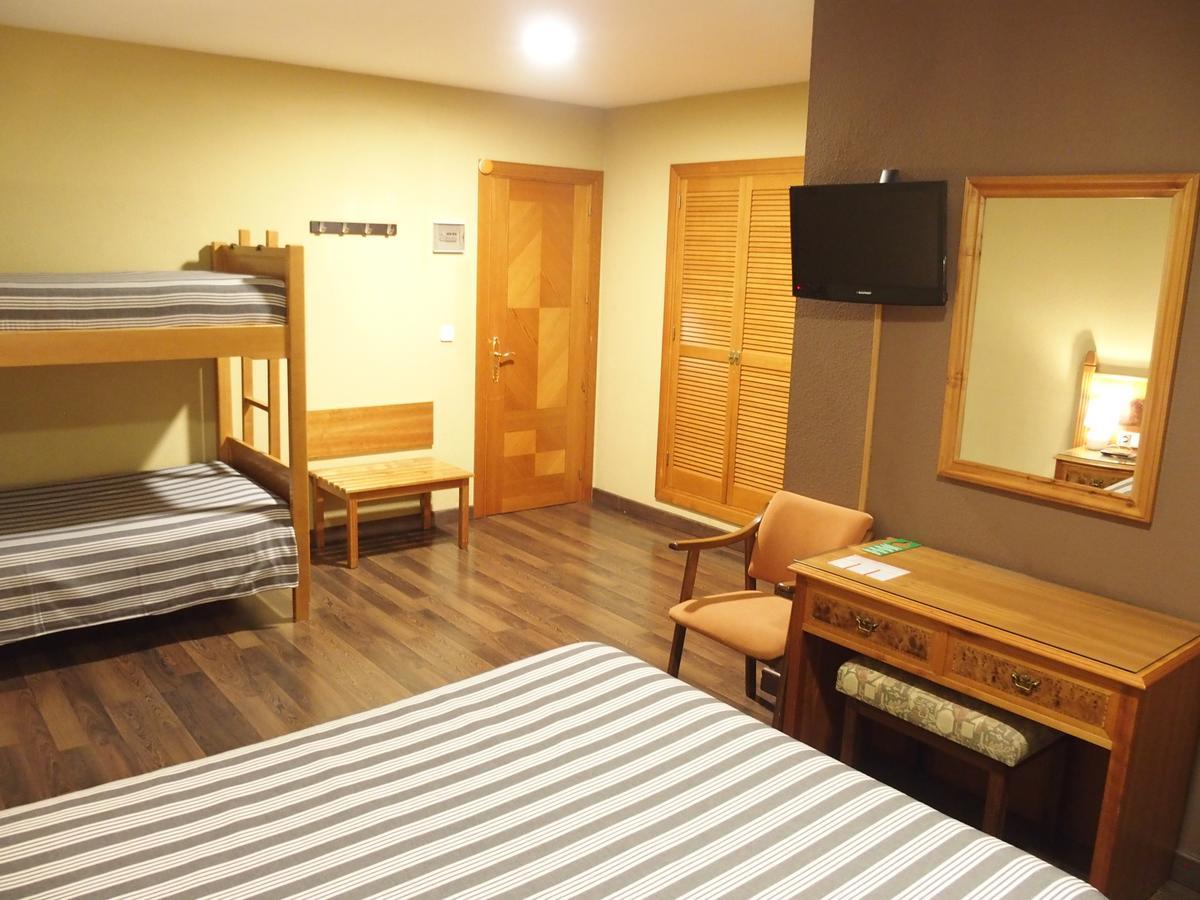 Hotel El Tablazo Villalba de la Sierra Bagian luar foto